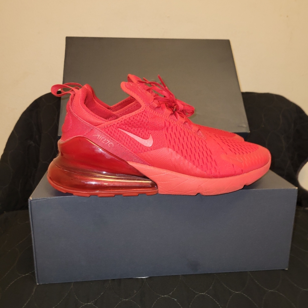 Nike Air Max 270